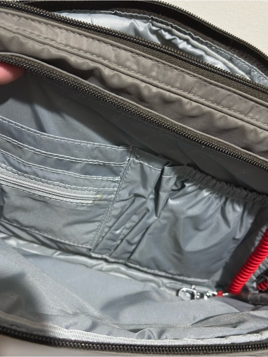 Hedgren Inner City Nylon Multi Pocket Travel Hiking Crossbody Messenger Bag - Picture 5 of 10